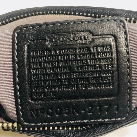 Coach Bag - Picture 3 of 7